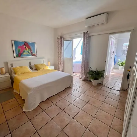 Little Mexico Apartment Sardina
